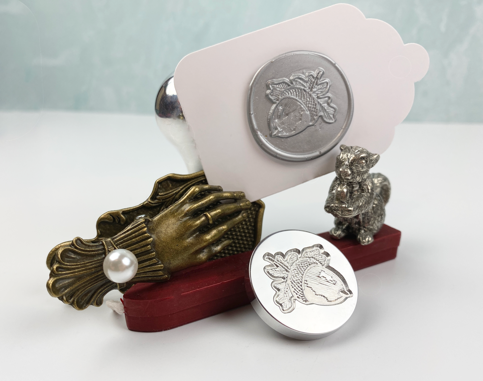 Acorn_1_wax_seal[product-name]-letterseals.mom